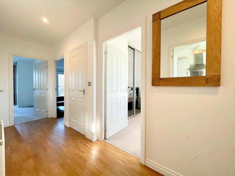 Classy Campbell Park Apartment, Balcony & Free Parking 米尔顿凯恩斯 外观 照片